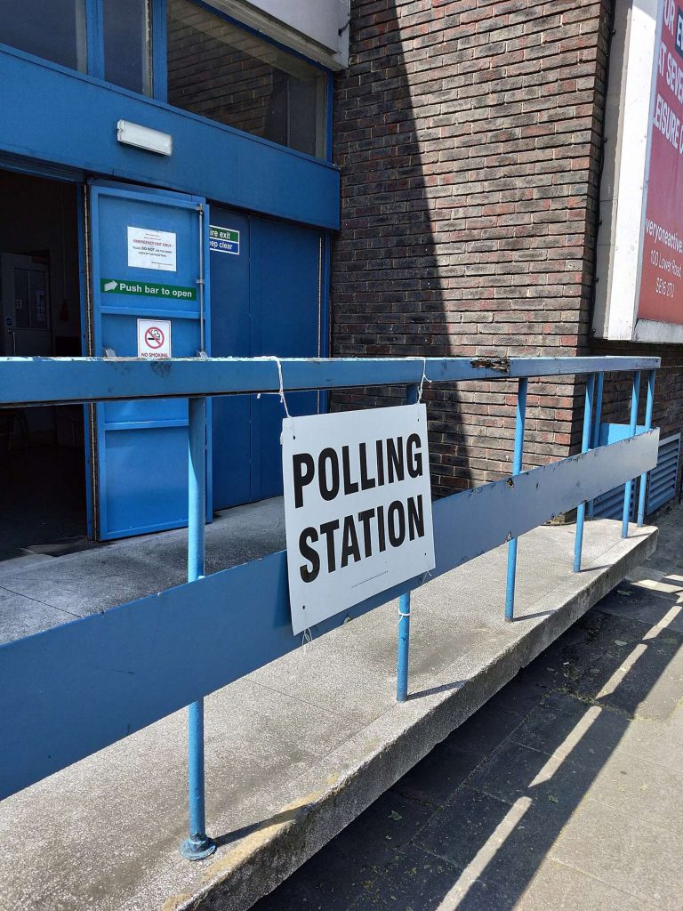 Reading Polls Without Being Misled: A Data-First Guide Charts and graphs displayed on an analyst's screen